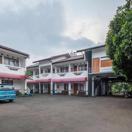 นารีมา รีสอร์ต โฮเต็ล Hotel เล็มบัง ภายนอก รูปภาพ